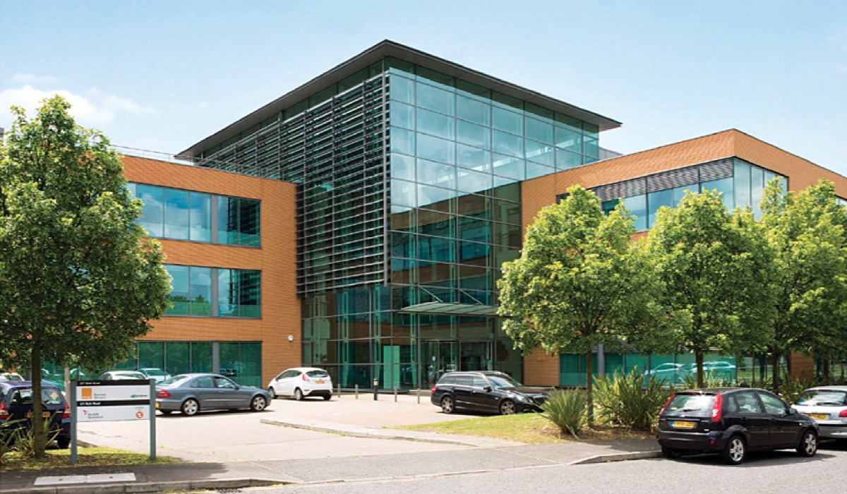 Offices To Let Slough - 217 Bath Road, Slough, SL1 4AA